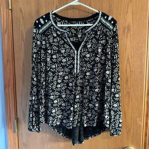 Lucky Brand Floral Black and White Women's Top large